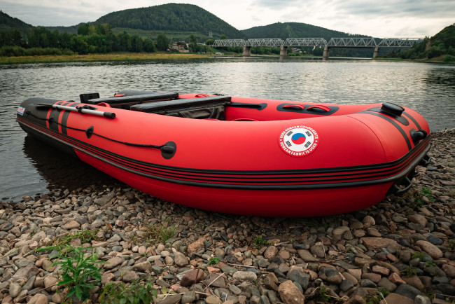 Лодка MISHIMO RIVER JET 410 под водомет Лодка MISHIMO RIVER JET 410 под водомет
